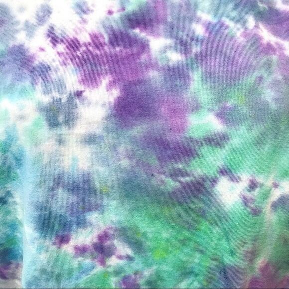 𝅺tie dye tee - Picture 3 of 3